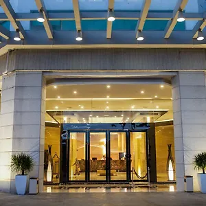 https://royale-signature.tophotelslangkawi.com